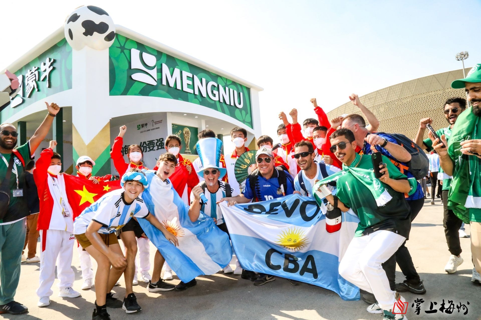 爱游戏官方入口-世界赛舞台，世界杯代表国家出征荣耀的简单介绍