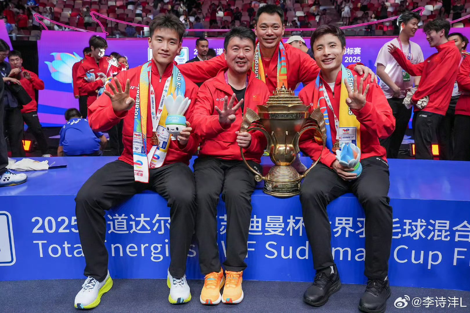 韩国队力克德国队，石宇奇统治全场