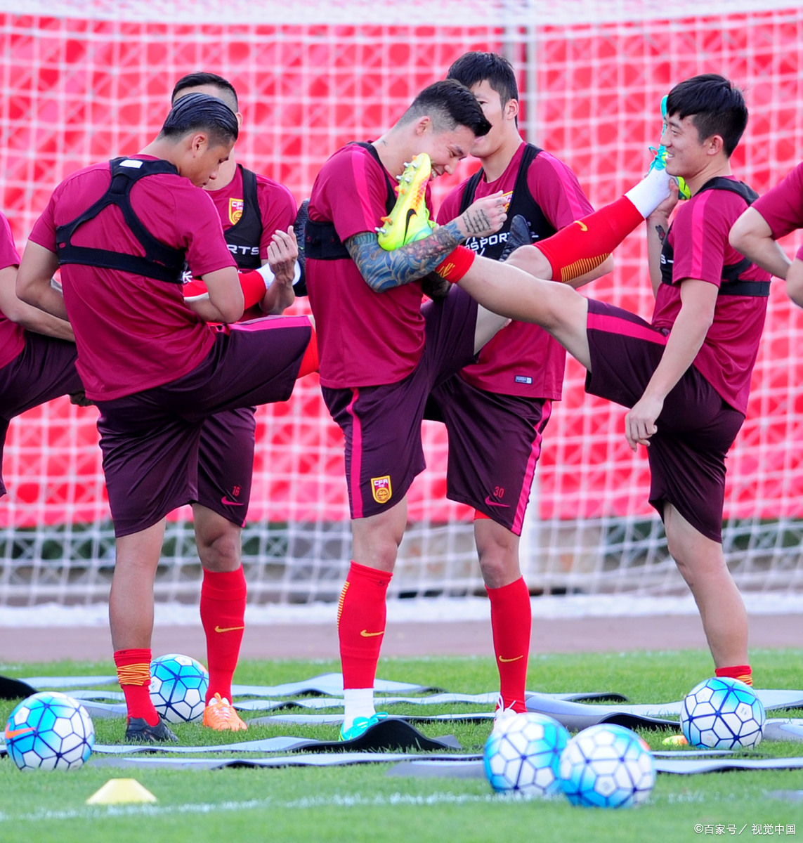 印尼队完胜德国队,桃田贤斗扛起全队 印尼队完胜德国队,桃田贤斗扛起全队