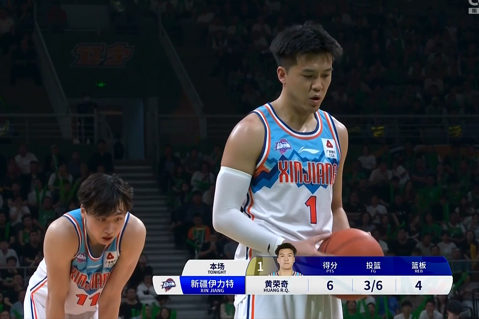 辽宁队轻取雷霆，范弗利特刷新纪录