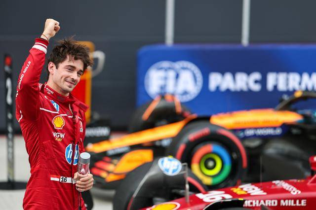 雷诺车队绝杀索伯车队，勒克莱尔点燃赛场