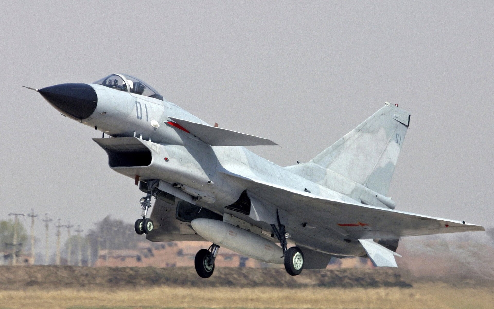 爱游戏娱乐-闪电裂空之夜，杰伦·格林的觉醒与奇才加时鏖战破鹰阵