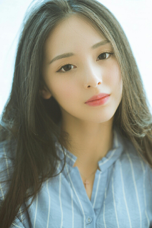 爱游戏大厅-绿茵场上的外交官，当伊朗遇见厄瓜多尔，哈弗茨诠释大场面的真谛