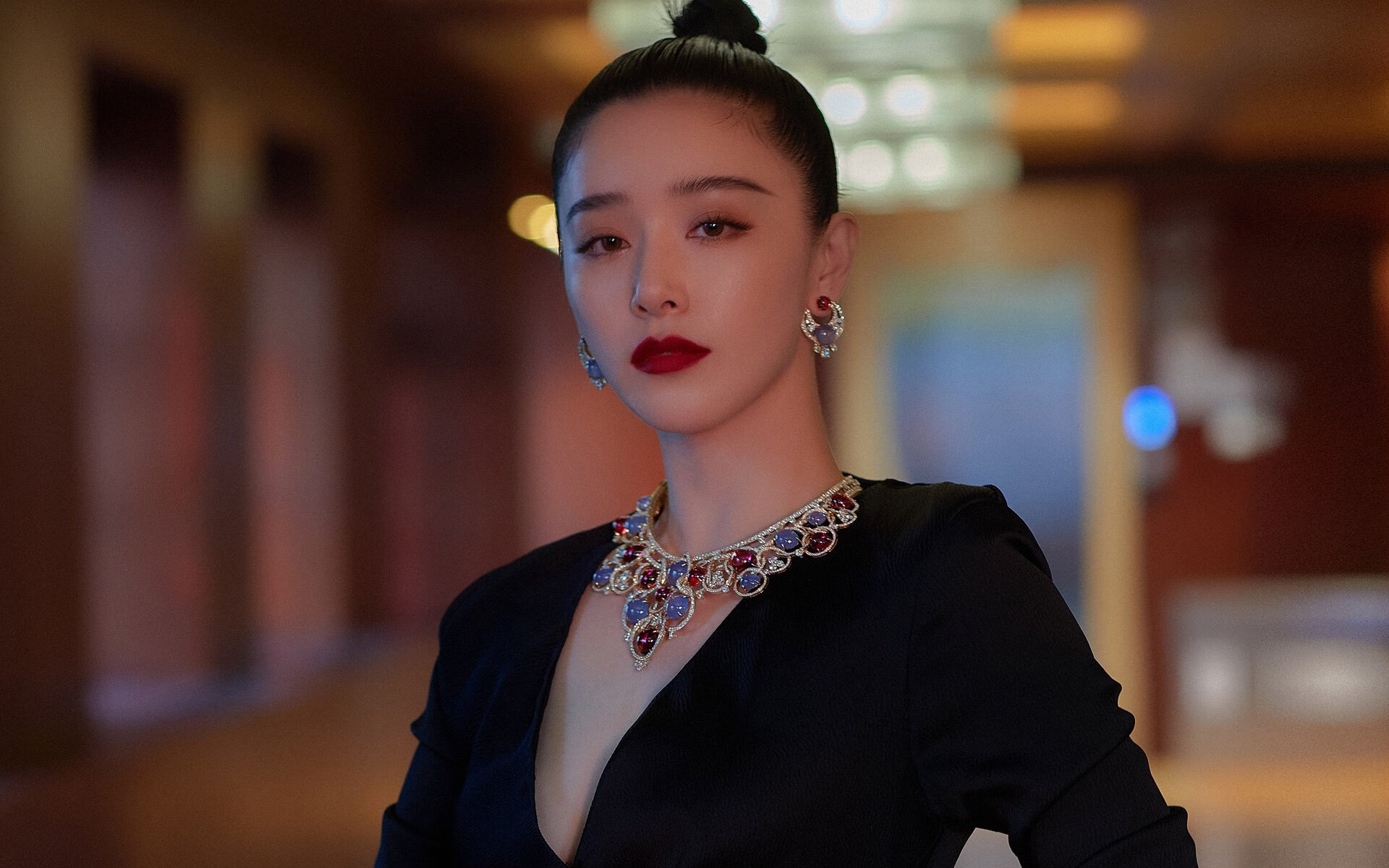 命运的天平，2026世界杯豪门对决，加维的魔法左脚如何用控球碾压哥伦比亚